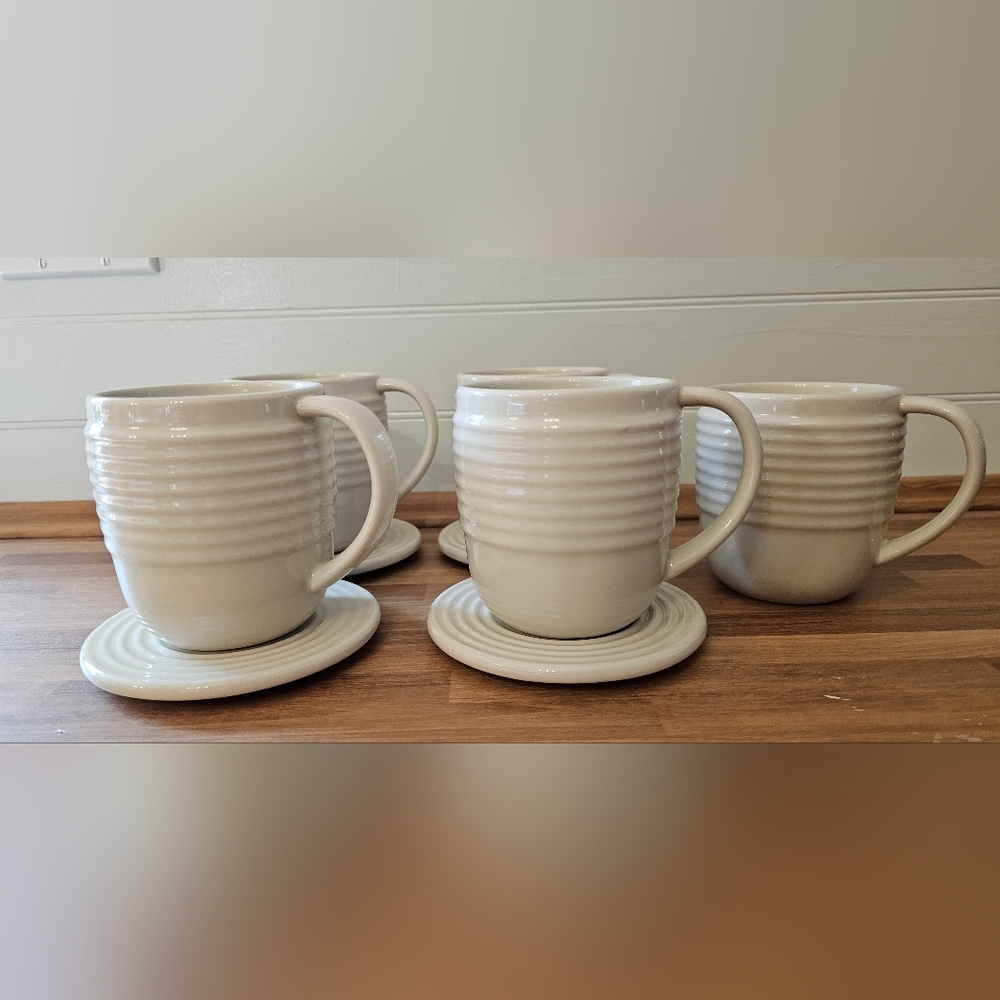 Bosco-ware Beehive Mugs And Coasters